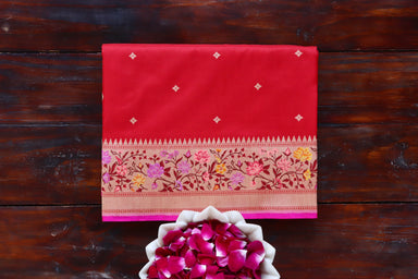 Red handloom Banarsi saree with kadhua motifs in pure silk