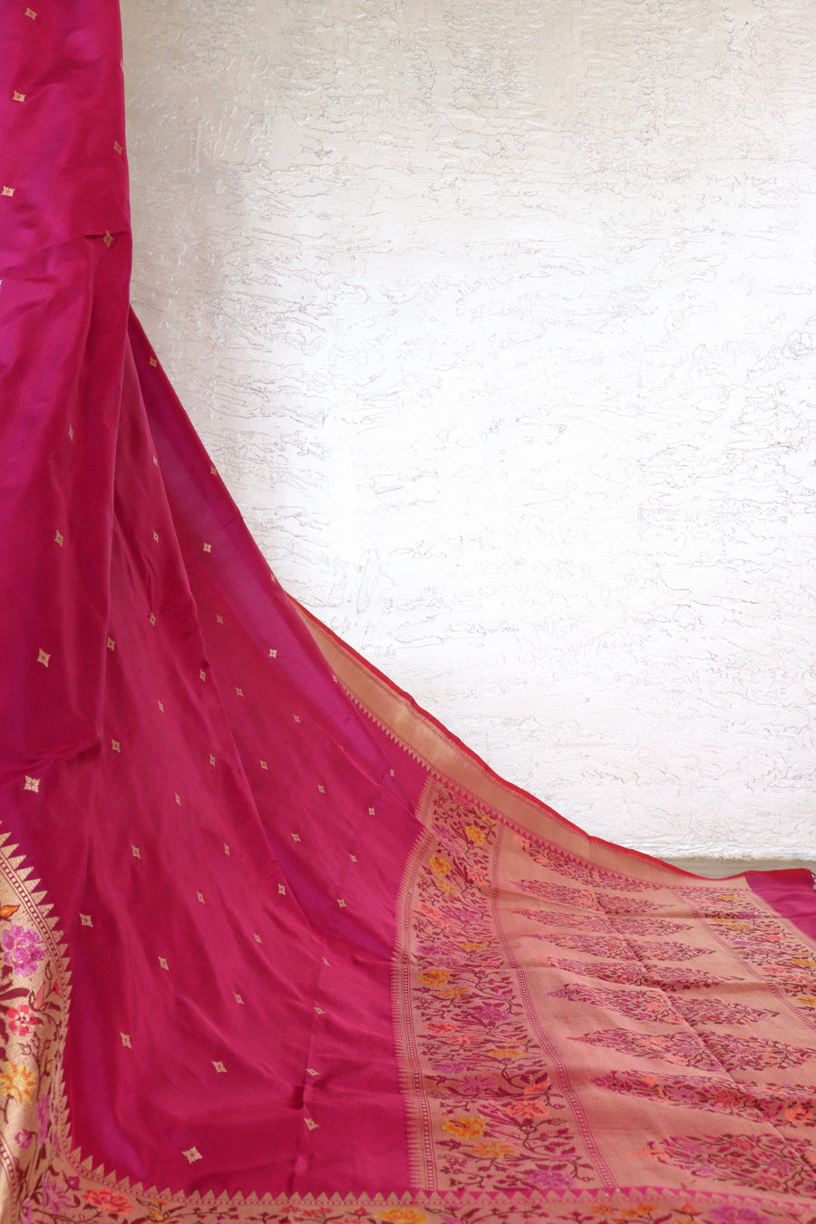 Magenta Meenadar Kadhua  Pure Silk Handloom Banarasi Saree