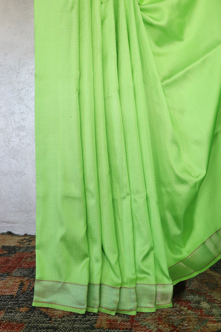 Green Do Rukhi Resham Handwoven Banarasi Tanchoi Silk Saree