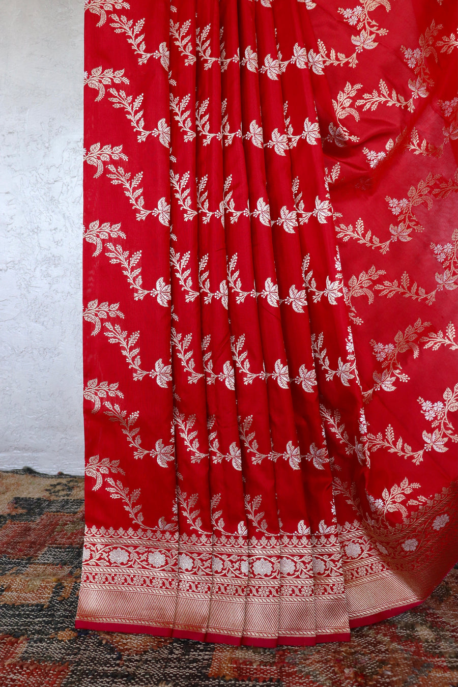 Classic Red Kadhua Phool Jangla Katan Silk Saree