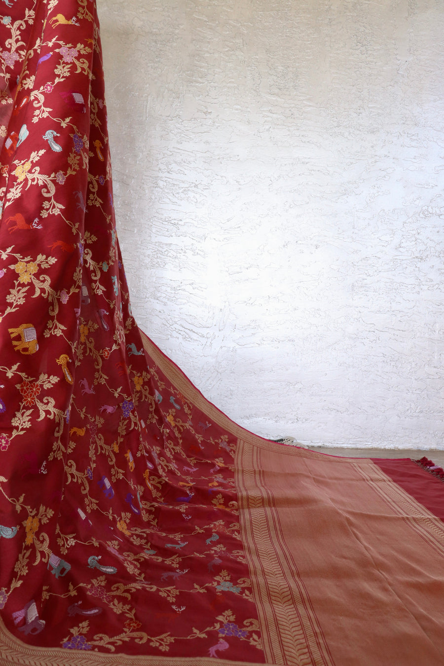 Maroon Kadhua Shikargah Pure Silk Handloom Banarasi Saree