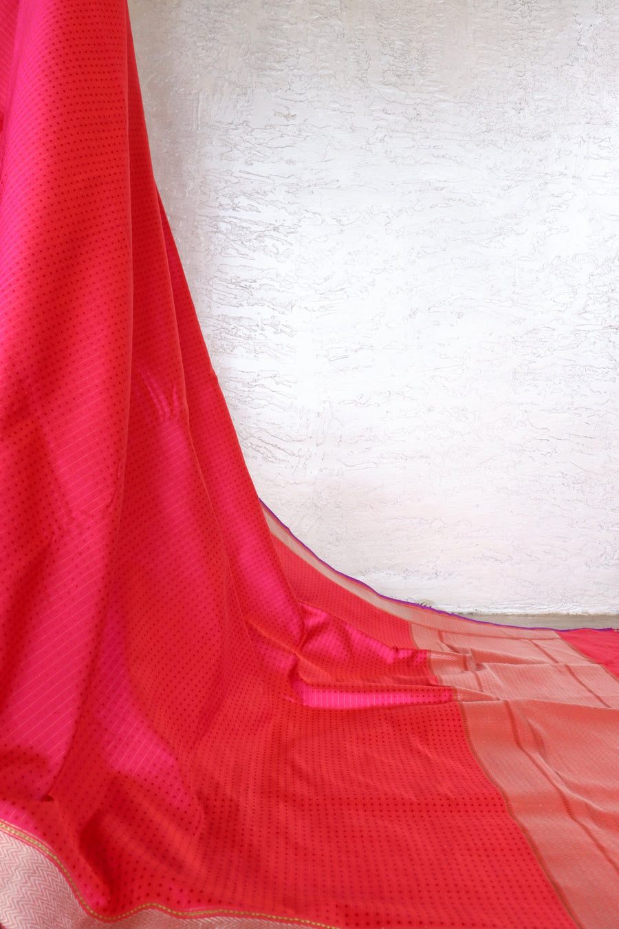 Pink Resham Handwoven Banarasi Tanchoi Silk Saree