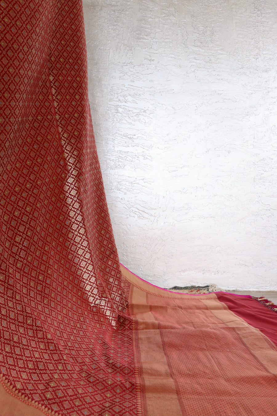 Burgundy Meenadar Handwoven Banarasi Tanchoi Silk Saree