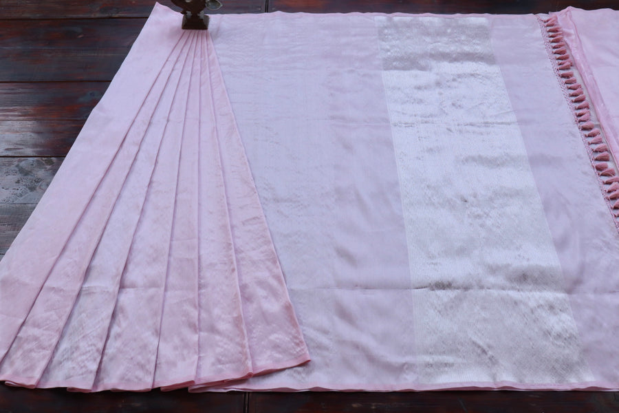Border close-up on Pink Tissue Banarasi saree