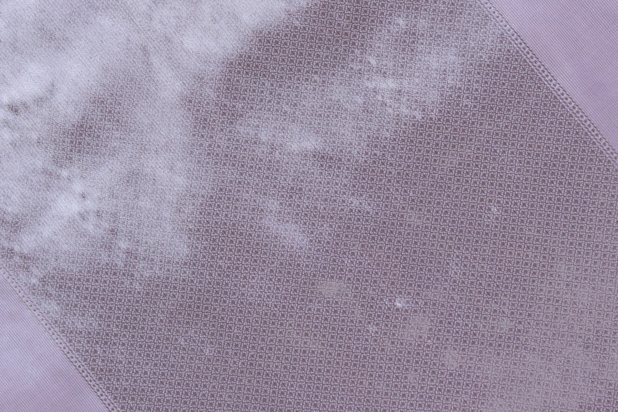 Tissue silk texture of Pink Banarasi saree