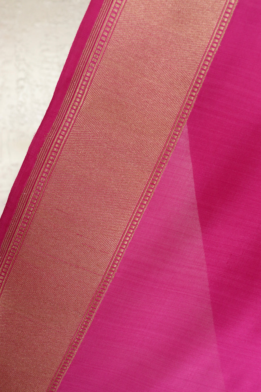Purple Floral Border Pure Silk Handloom Banarasi Saree