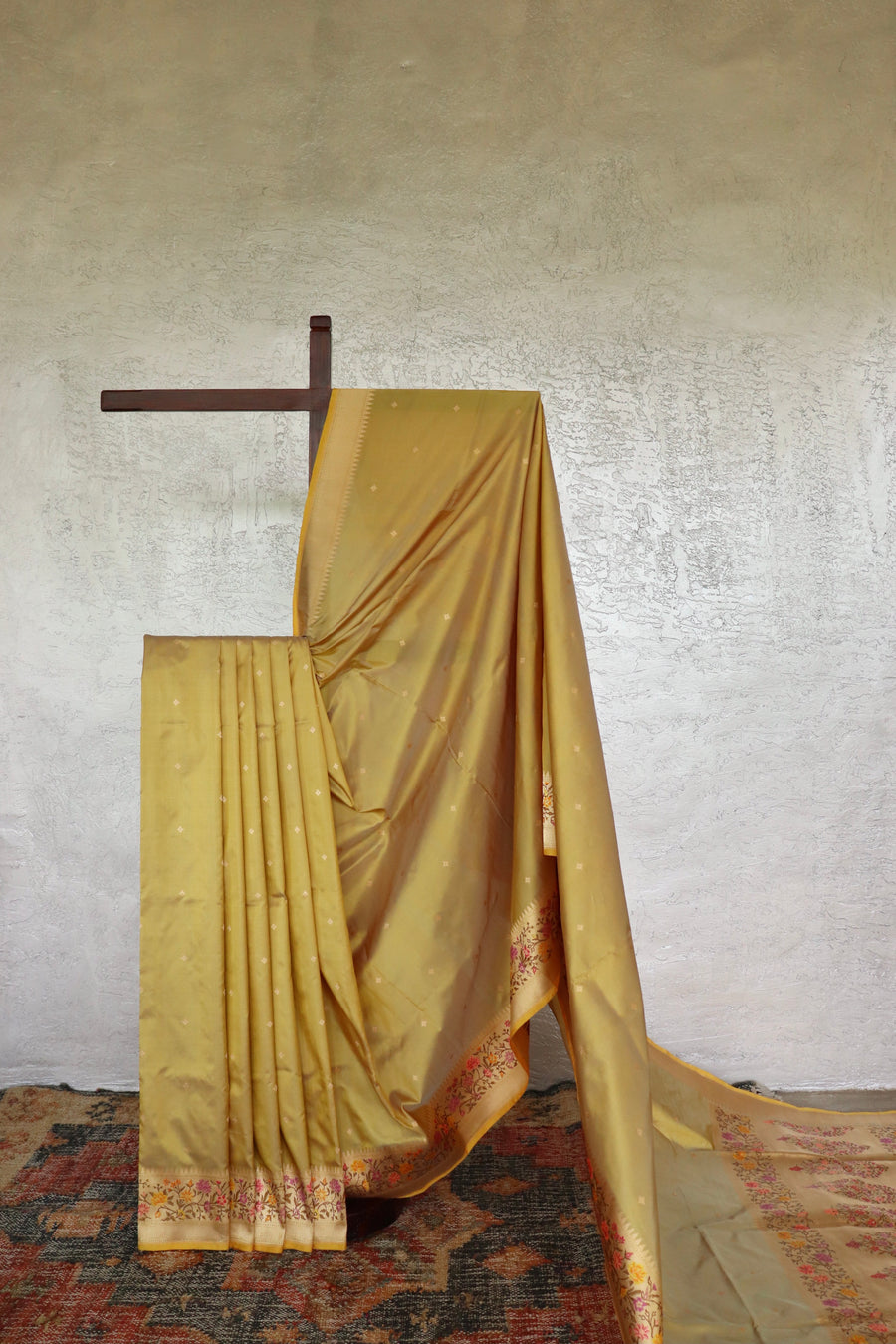 Olive handloom Banarsi saree with kadhua motifs in pure silk