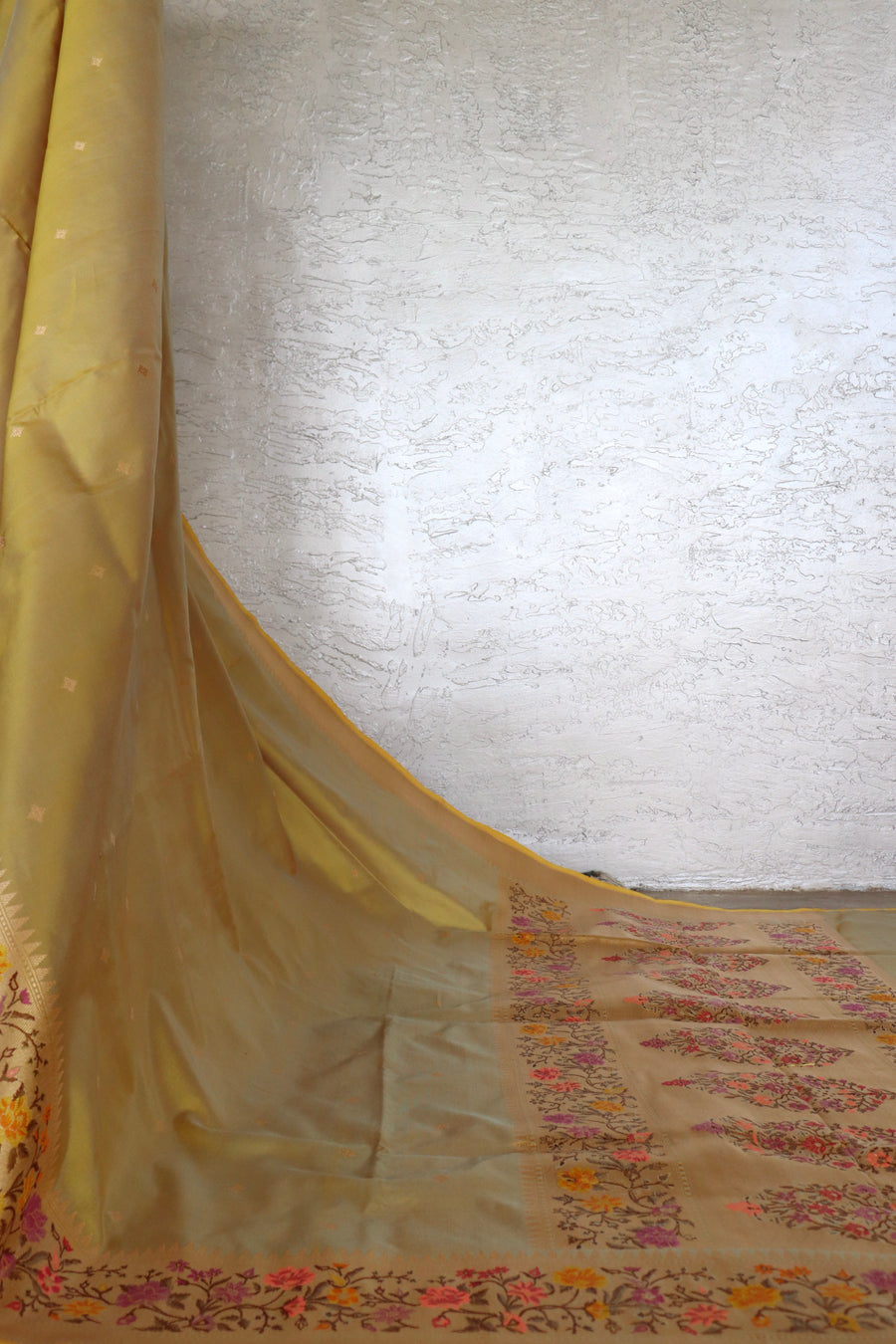 Olive Meenadar Kadhua  Pure Silk Handloom Banarasi Saree
