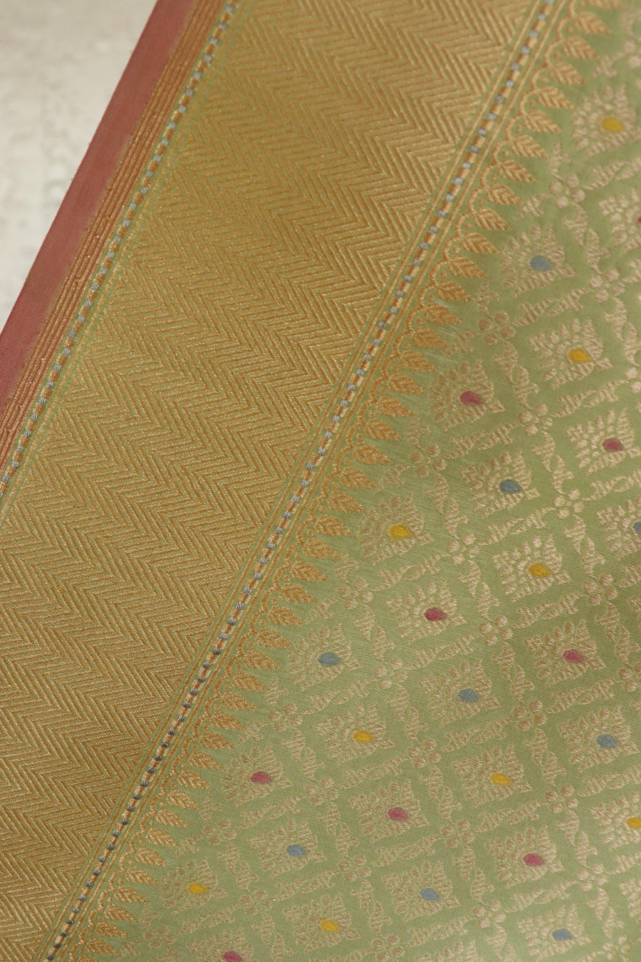 Pistachio Green Meenadar Handwoven Banarasi Tanchoi Silk Saree