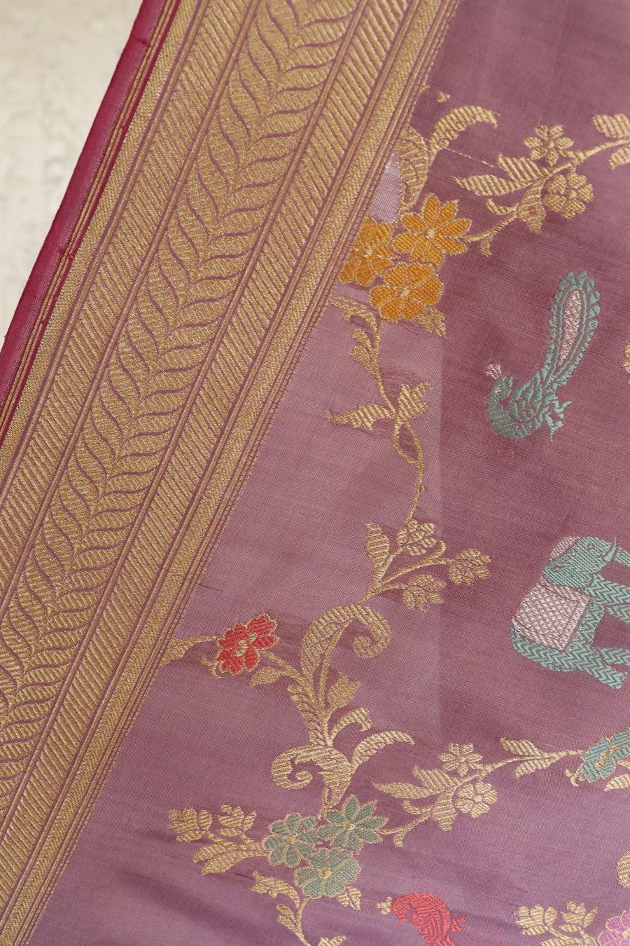 Deep Lilac Kadhua Shikargah Pure Silk Handloom Banarasi Saree