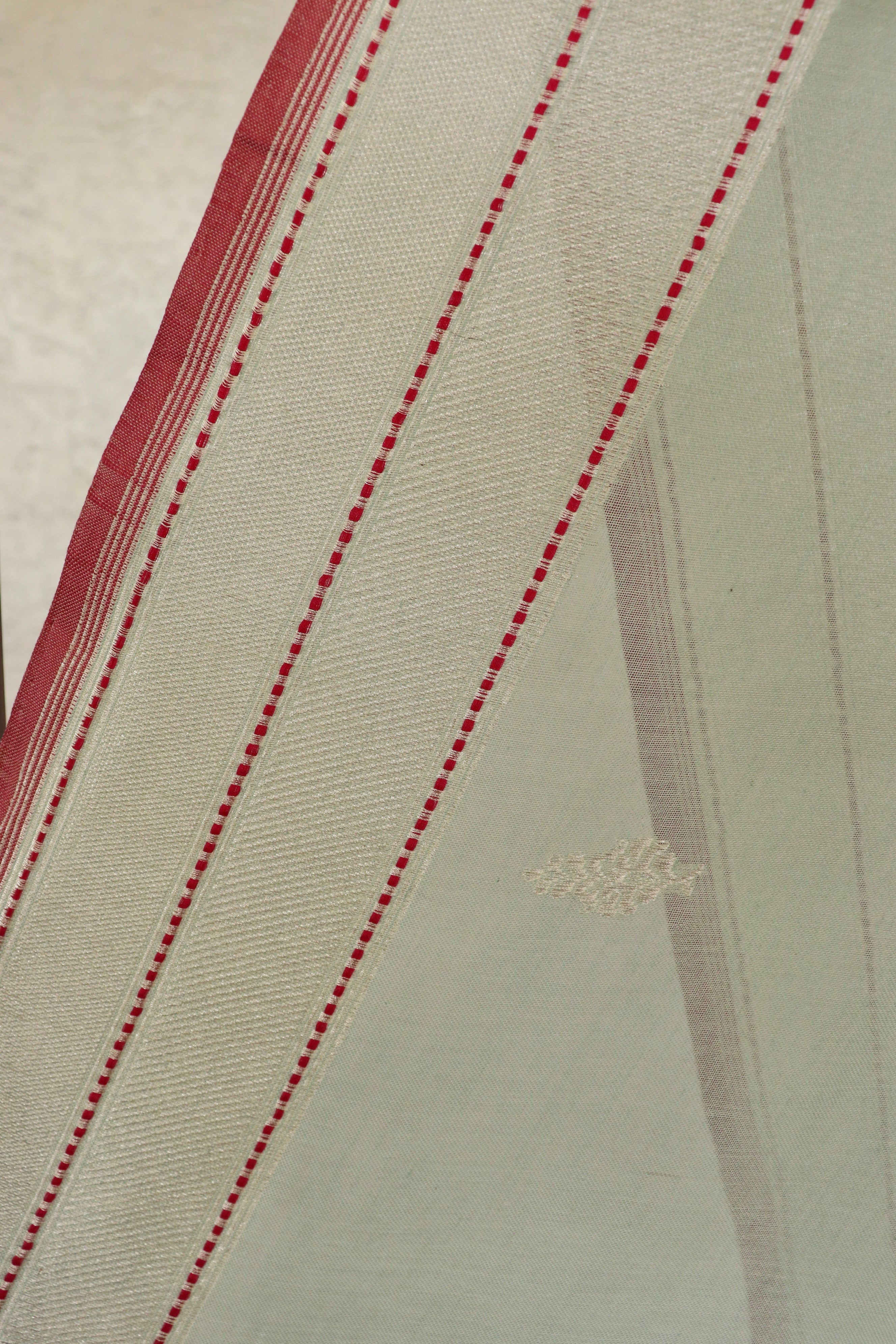Mist Blue Silver Motif Cotton Kadhua Banarasi Handloom Saree