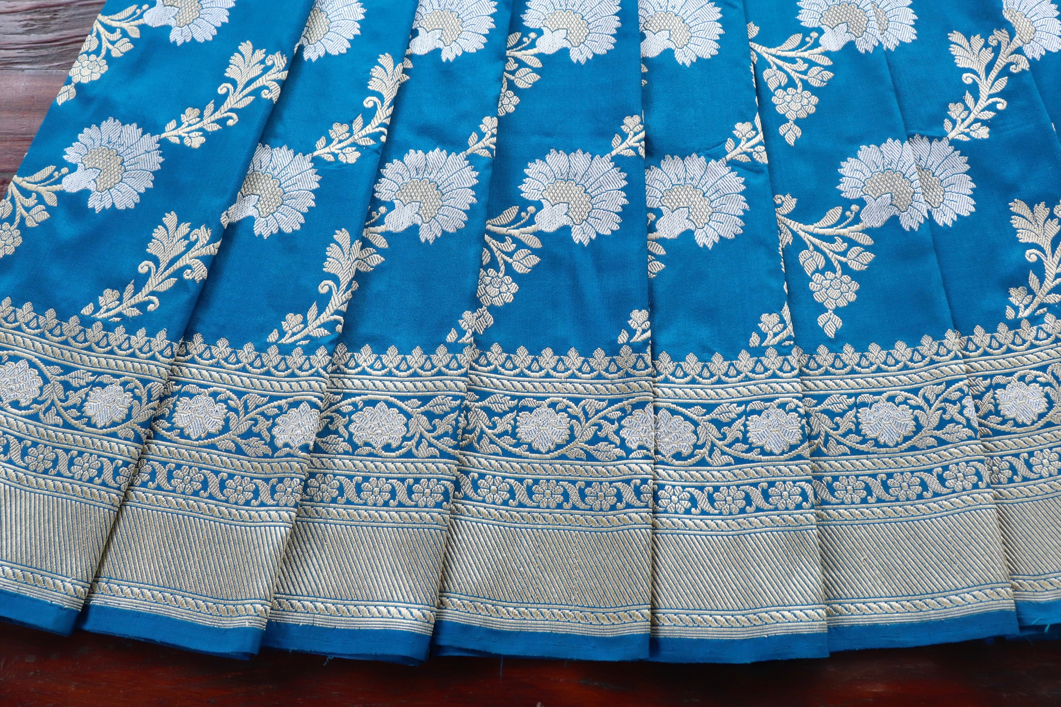 Peacock Shade Zig Zag Jangla Pure Silk Handloom Banarasi Saree