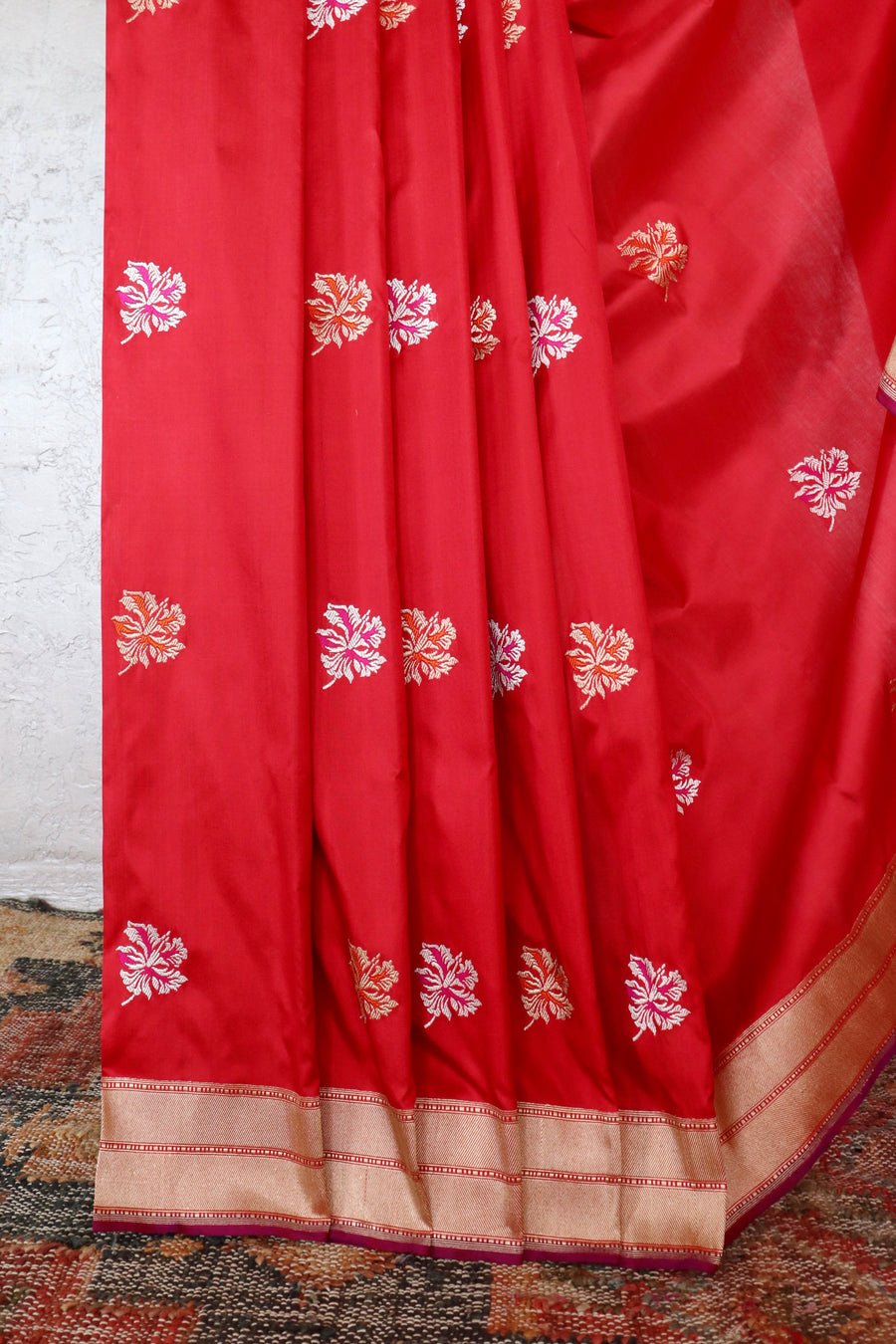Red Kadhua Motif Katan Silk Pure Handloom Banarasi Saree