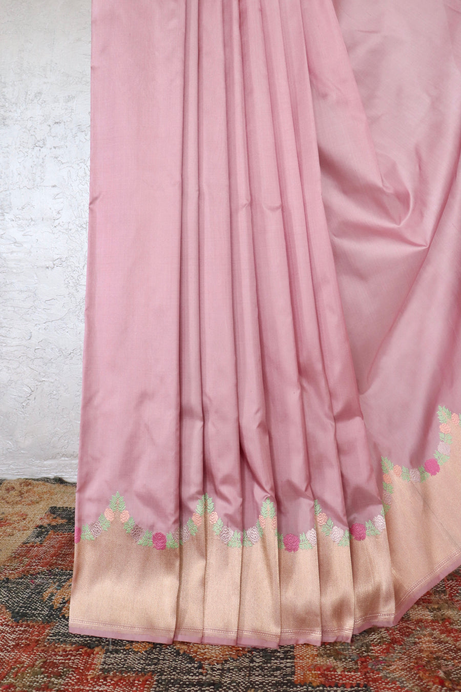 Pink Floral Border Pure Silk Handloom Banarasi Saree