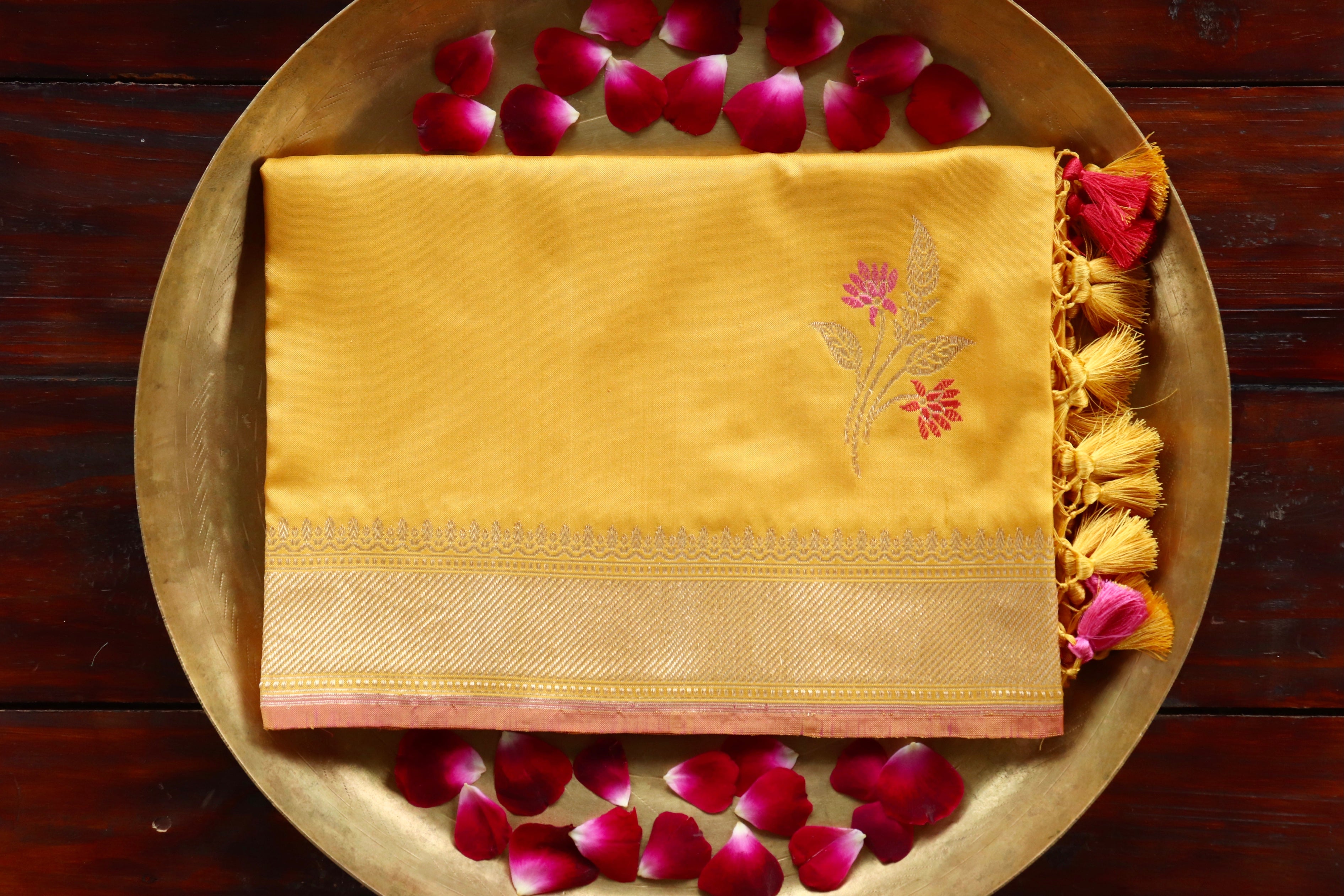 Yellow Leaf Motif Pure Silk Handloom Banarasi Dupatta