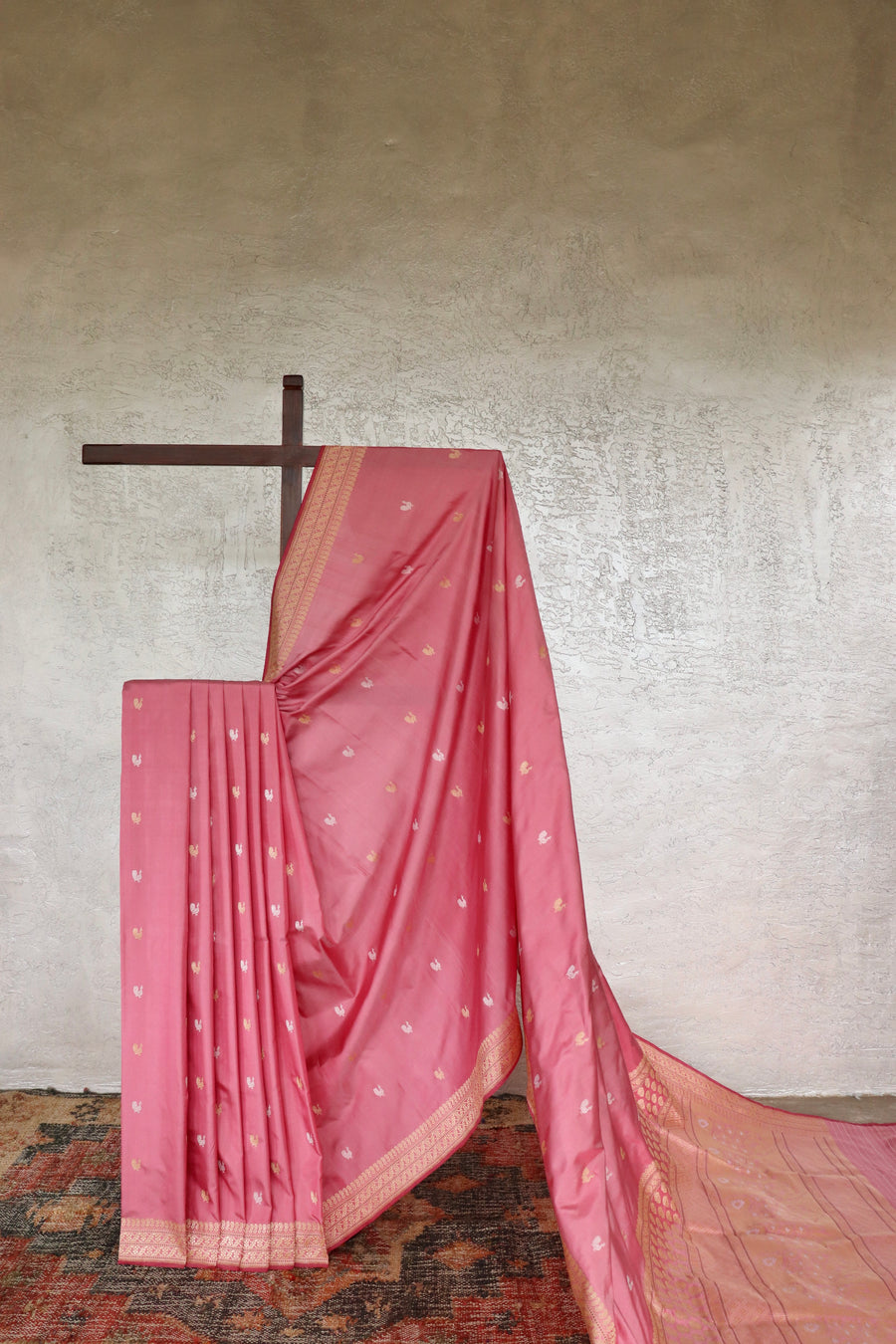 Rose Pink handloom Banarsi saree with peacock motifs in pure silk