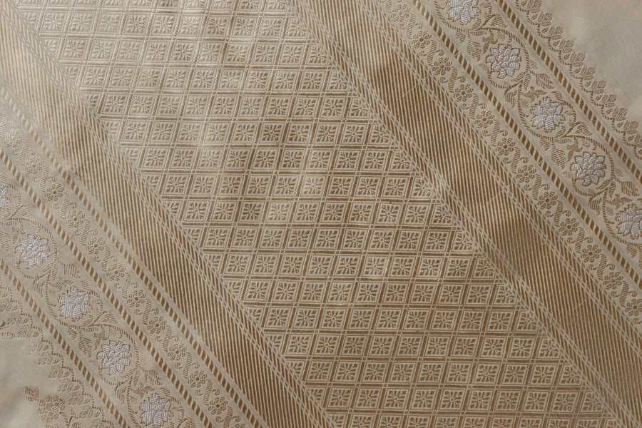 Cream Zig Zag Jangla Pure Silk Banarasi Saree | Stuti Weaves
