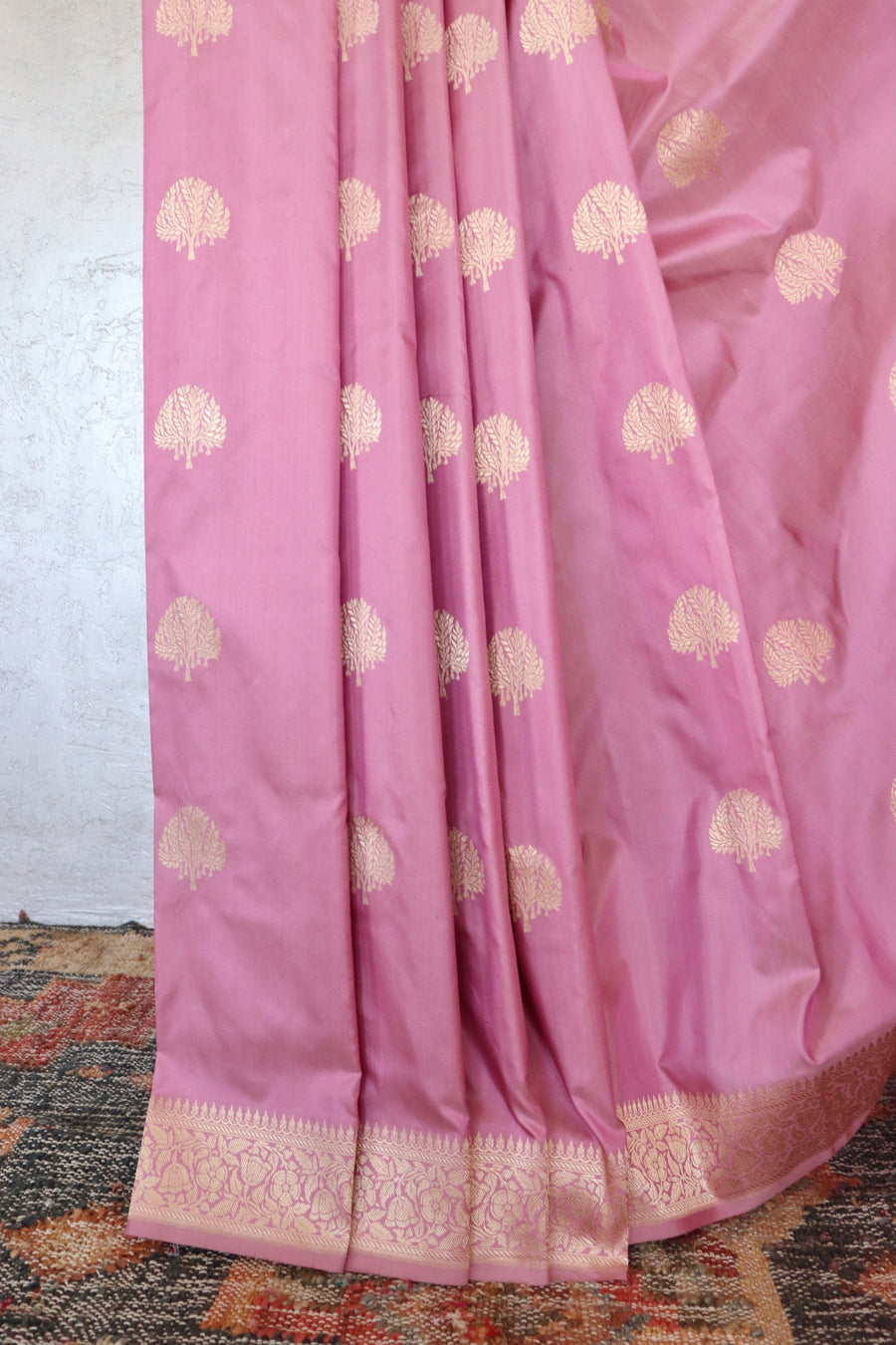 Pink Kadhua Motif Pure Silk Handloom Banarasi Saree