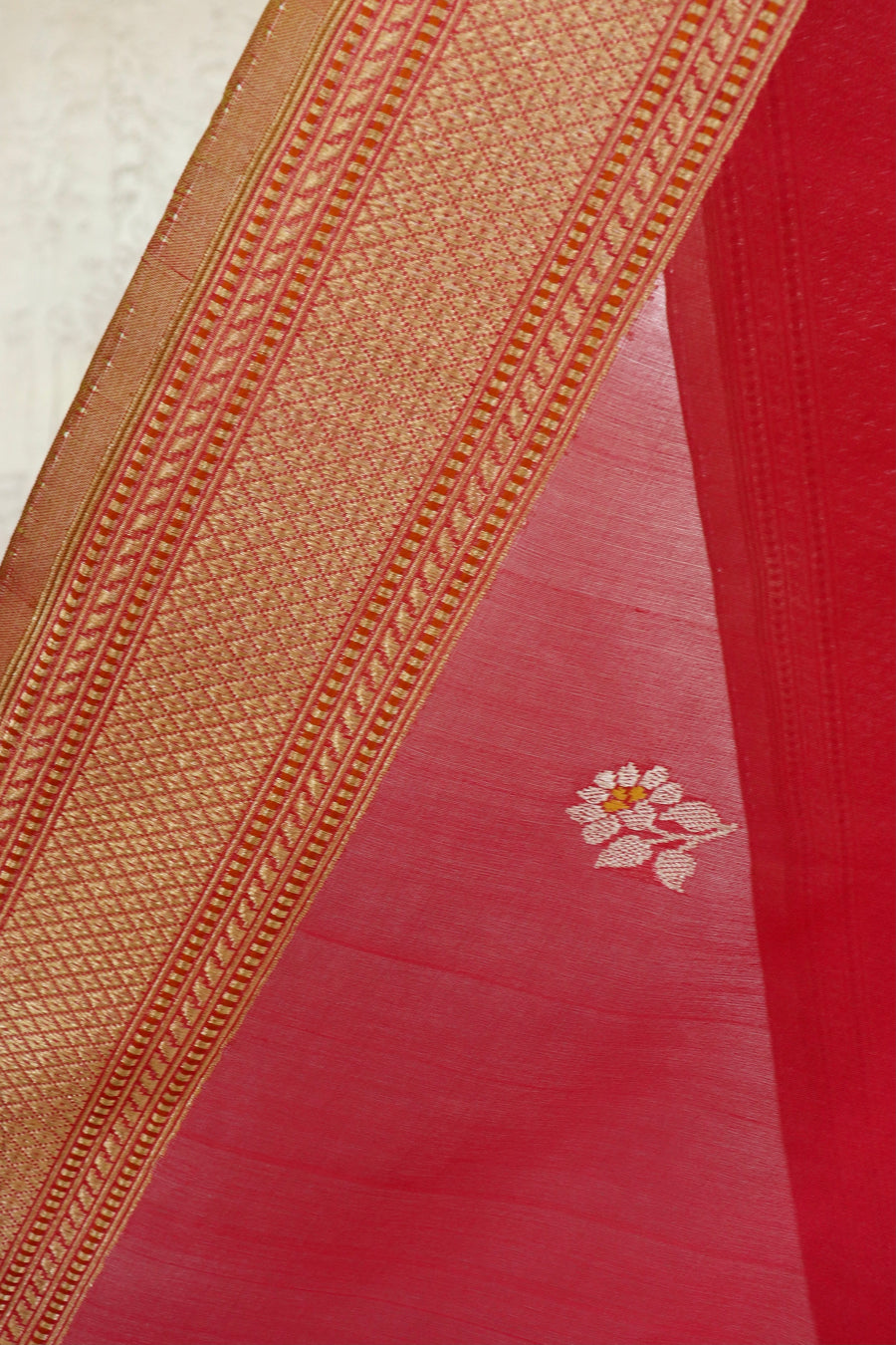 Red Kadhua Motif Pure Kora Silk Handloom Banarasi Saree