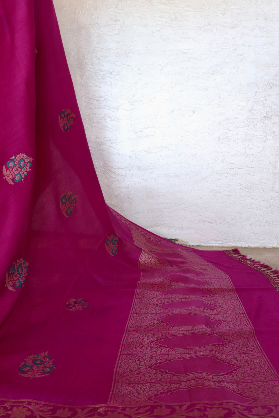 Purple Kadhua Motif Munga Silk Handloom Saree