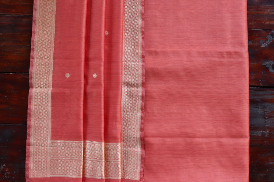 Peach Zari Yoke Silk Handloom Banarasi Suit Set