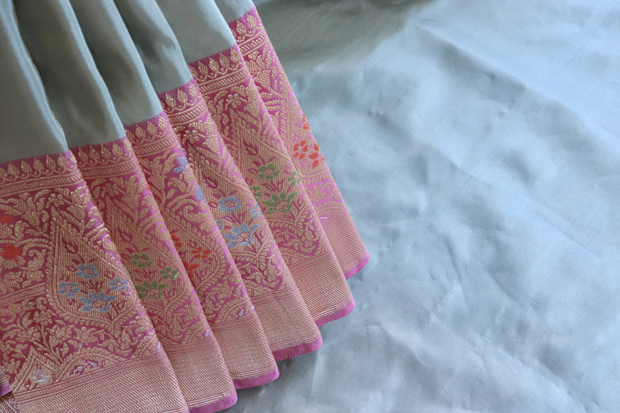 Pallu detail of Pink with Sky Blue Tissue Kadiyal Banarasi saree