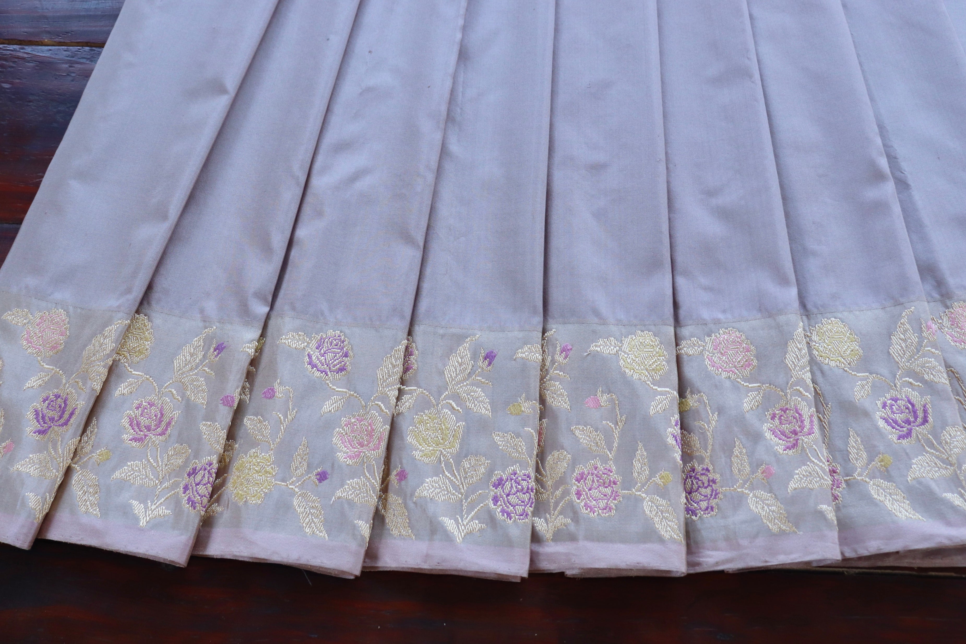 Grey Kadhua Pure Katan Silk Handloom Banarasi Saree