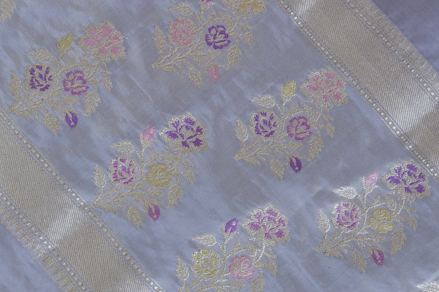 Colour close-up of Grey Kadhua Katan Banarasi saree