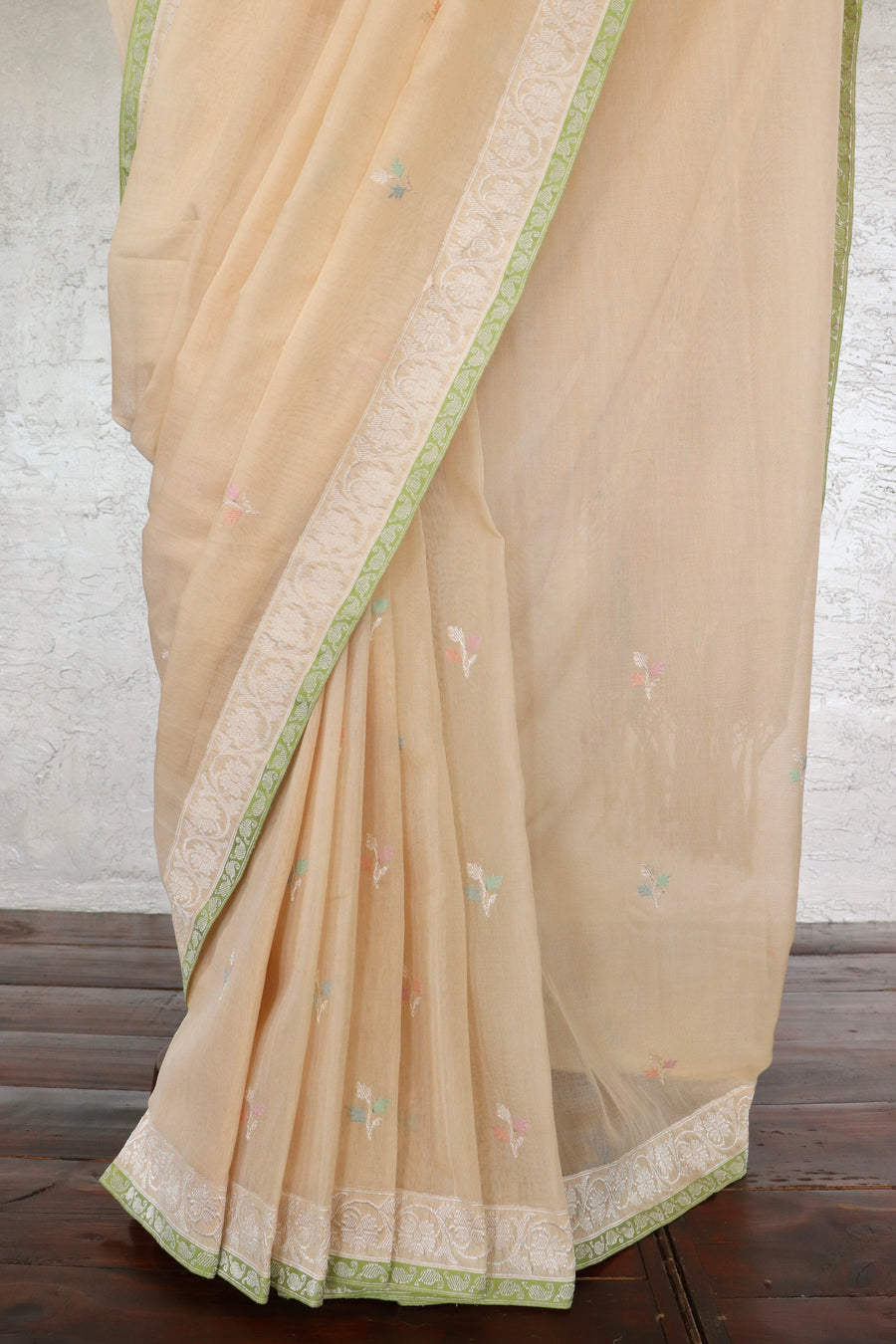 Cream Cotton Kadhua Motif Banarasi Handloom Saree