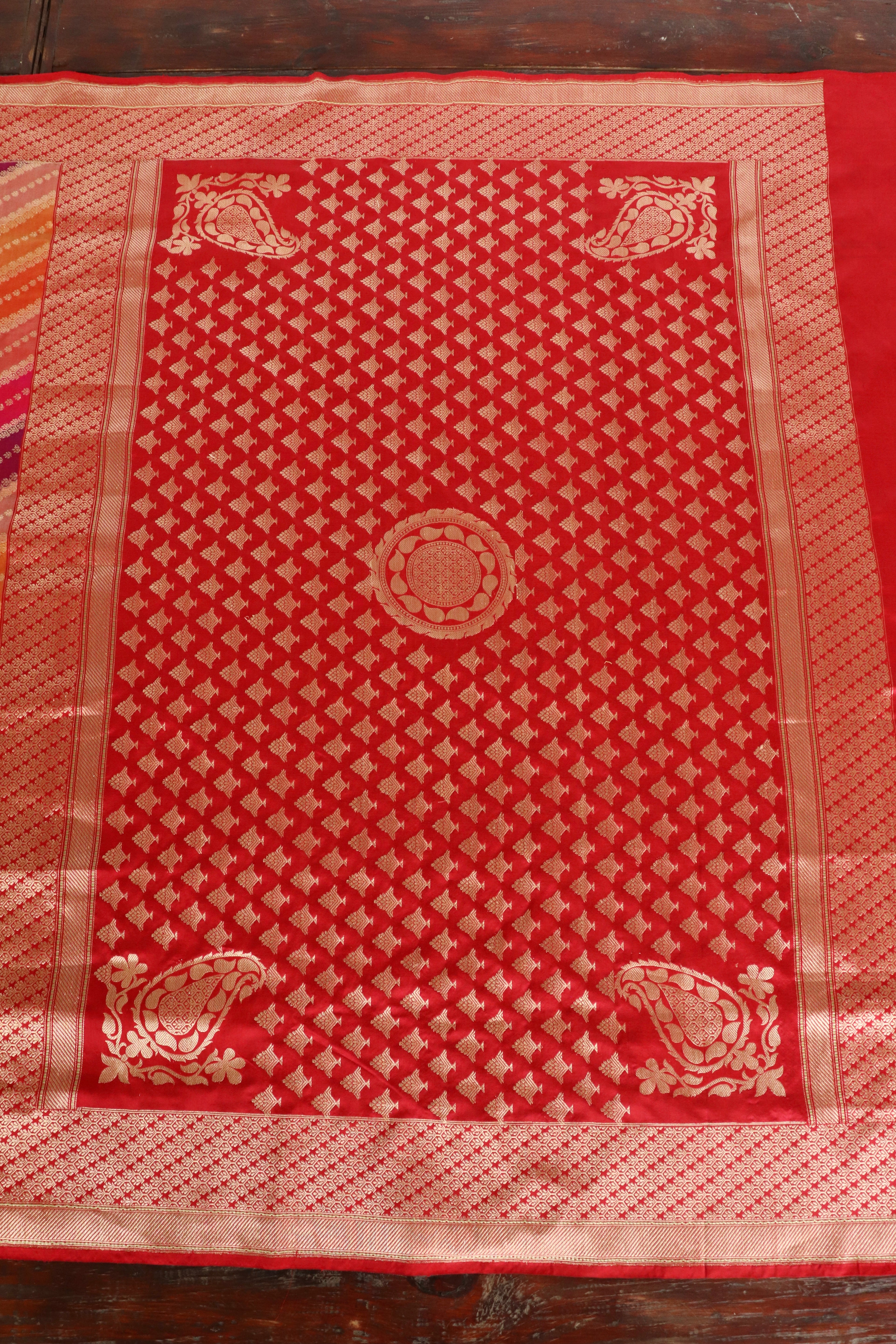 Multicolor Banarasi Rangkaat Pure Silk Handloom Saree