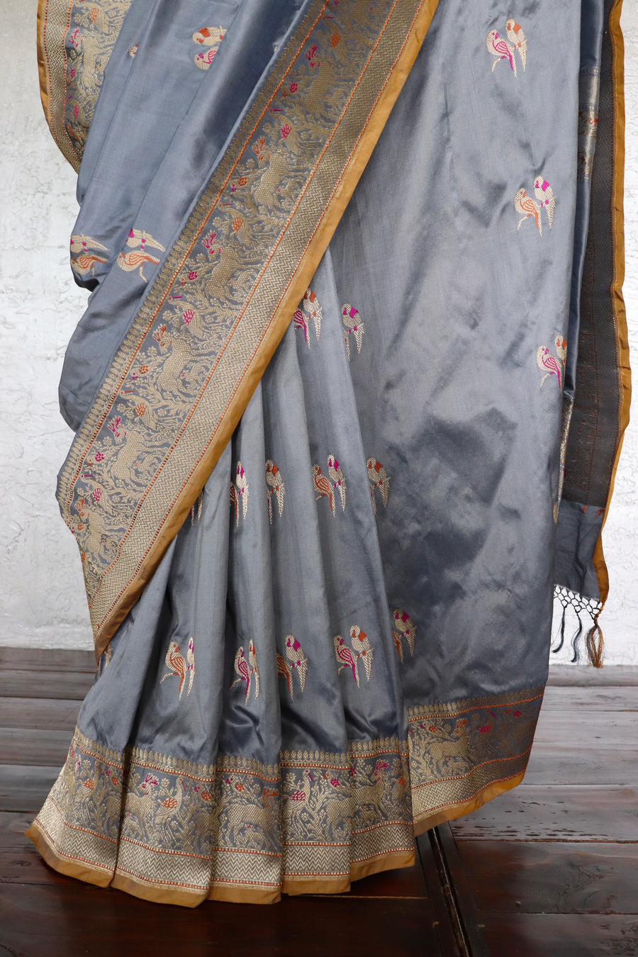 Grey Bird Motif Kadhua Pure Silk Handloom Banarasi Saree
