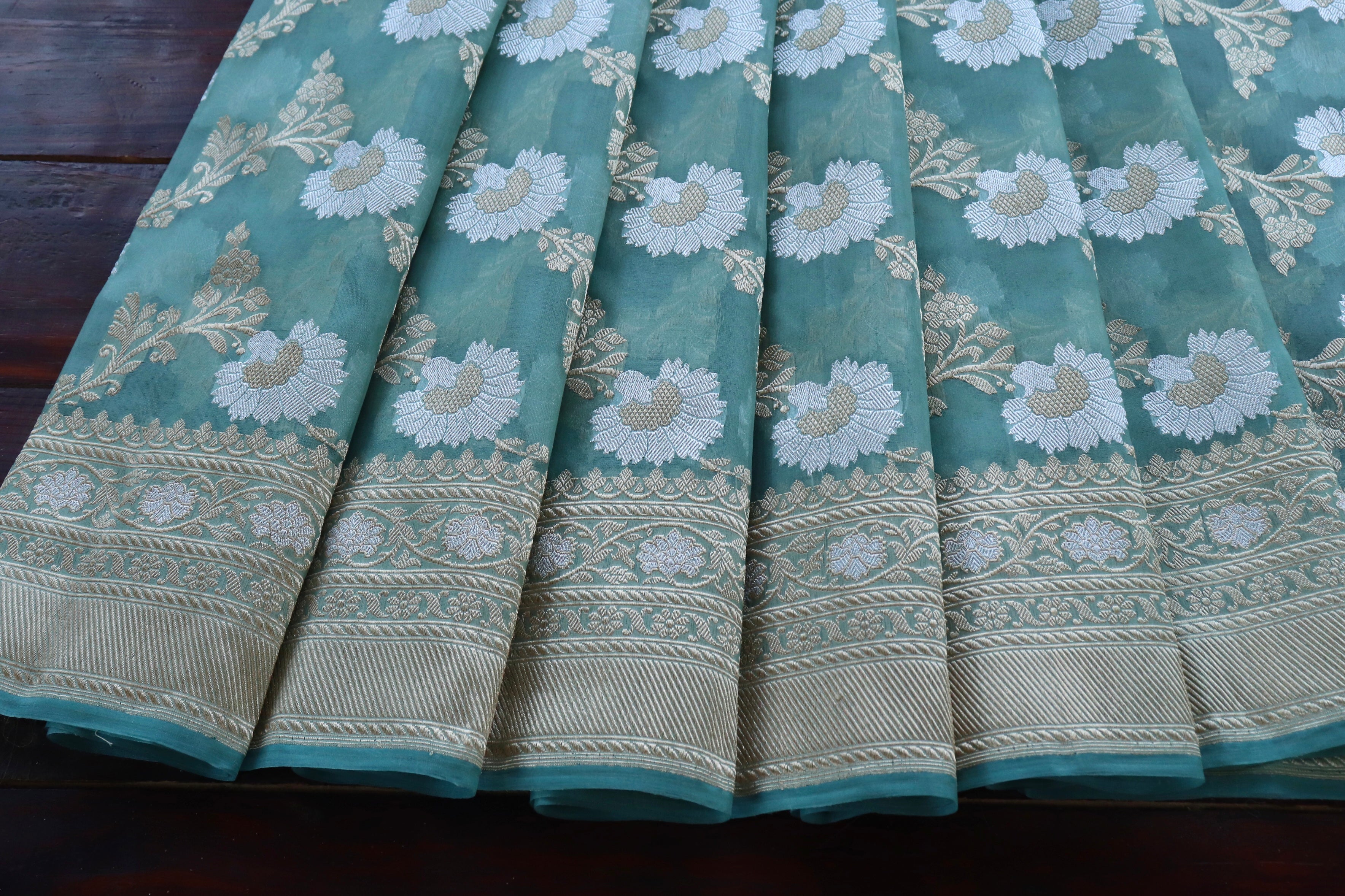 Sea Blue Zig Zag Jangla Pure Silk Handloom Banarasi Saree