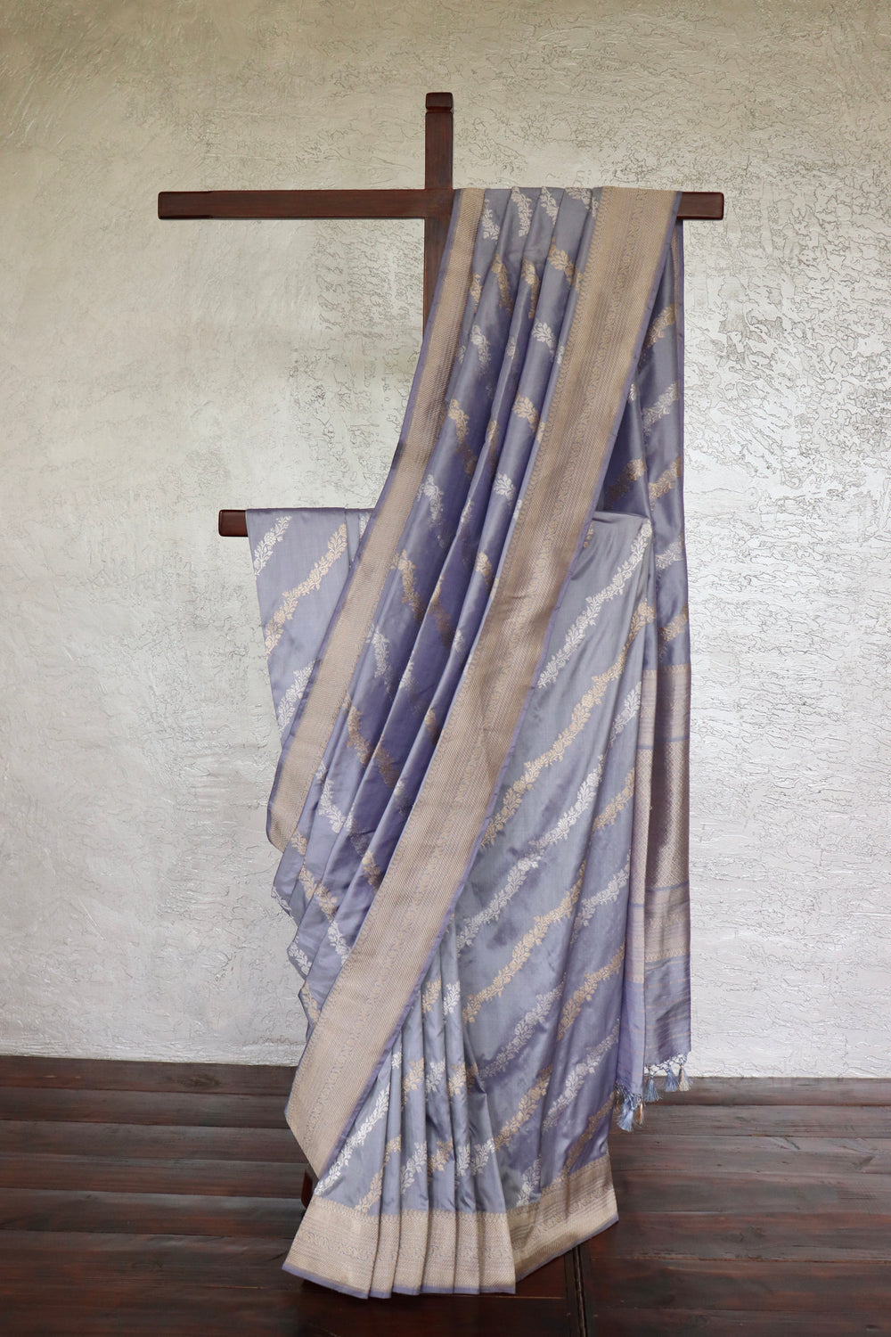 Lavender Grey Aada Jangla Pure Katan Silk Banarsi Saree
