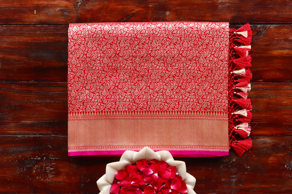 Red handloom Banarsi saree with jaal motifs in pure silk