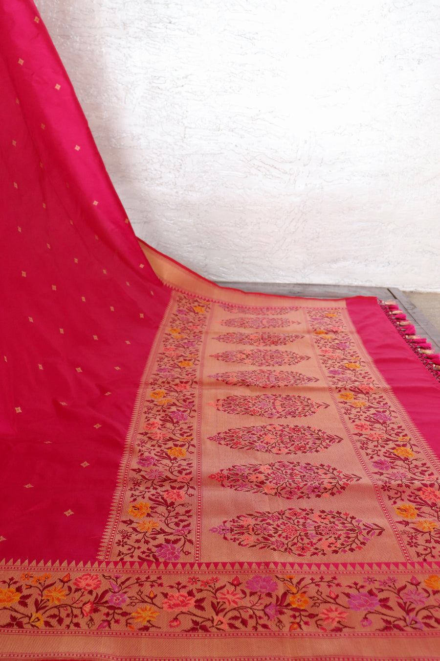 Rani Pink Meenadar Kadhua  Pure Silk Handloom Banarasi Saree