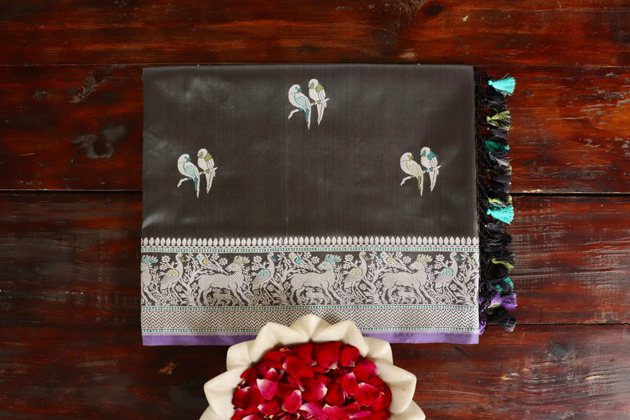 Grey handloom Banarsi saree with kadhua motifs in pure silk
