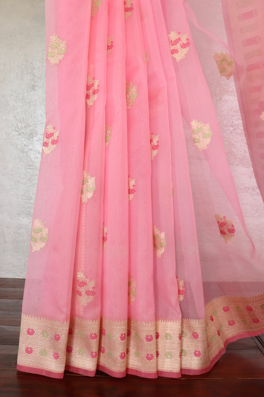 Candy Pink Guldasta Motif Pure Kora Silk Handloom Saree