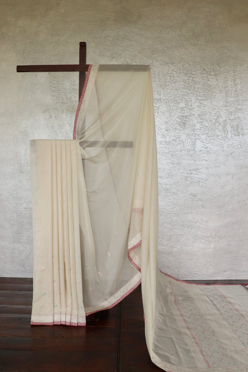 Ivory handloom Banarsi saree with Kadhua motifs in Cotton