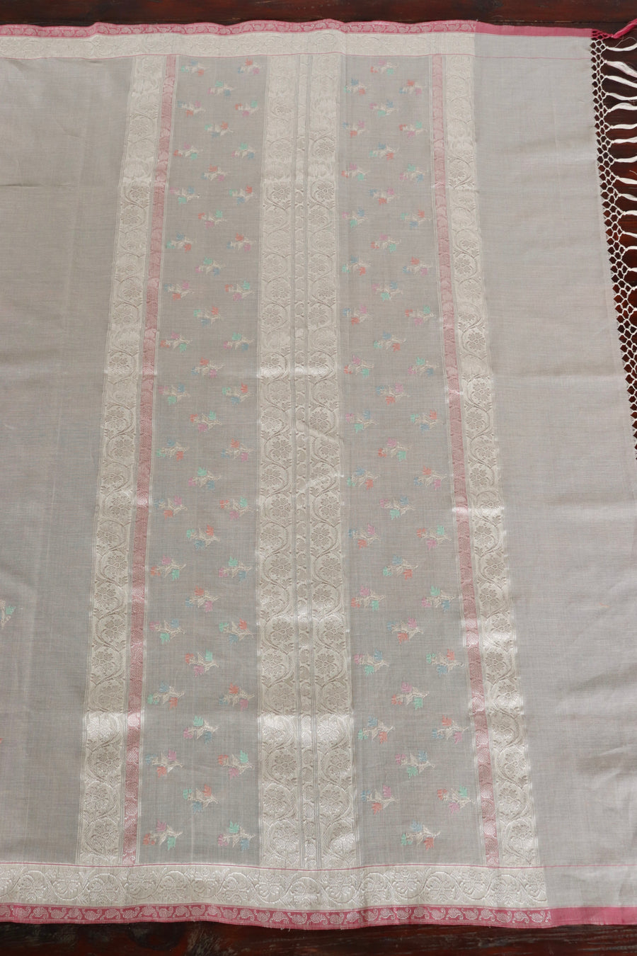 Ivory Pastel Buti Cotton Kadhua Motif Banarasi Handloom Saree