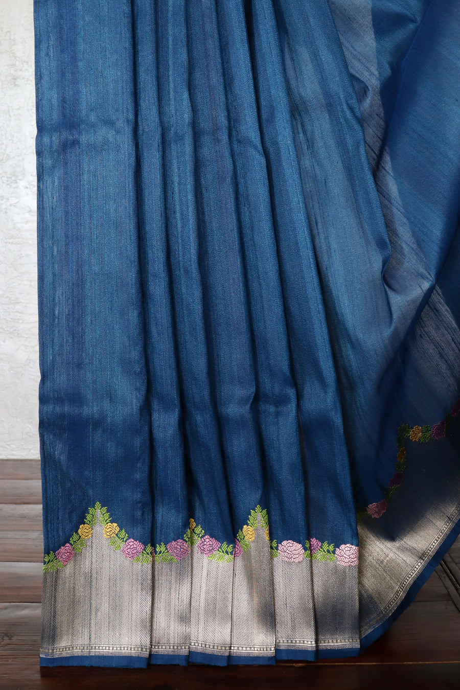 Blue Floral Border Pure Silk Handloom Banarasi Saree