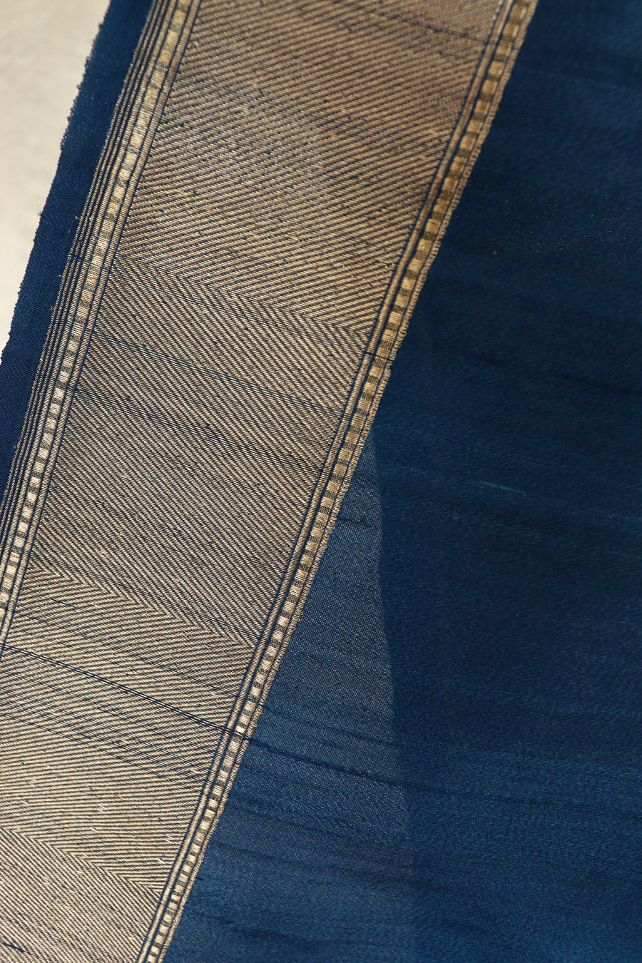 Blue Floral Border Pure Silk Handloom Banarasi Saree