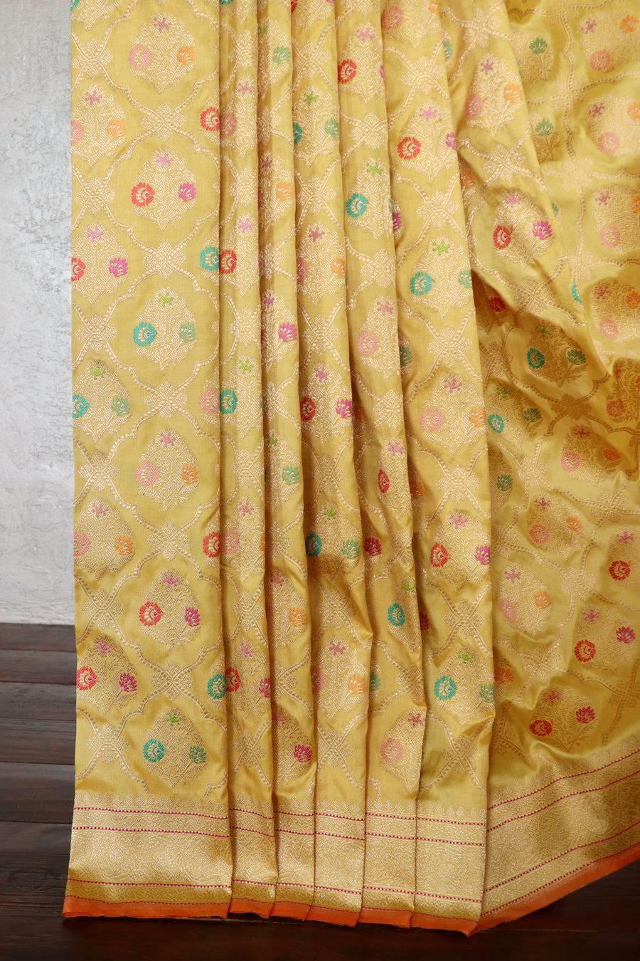 Lemon Yellow Meenadar Pure Silk Handloom Banarasi Jangla Saree
