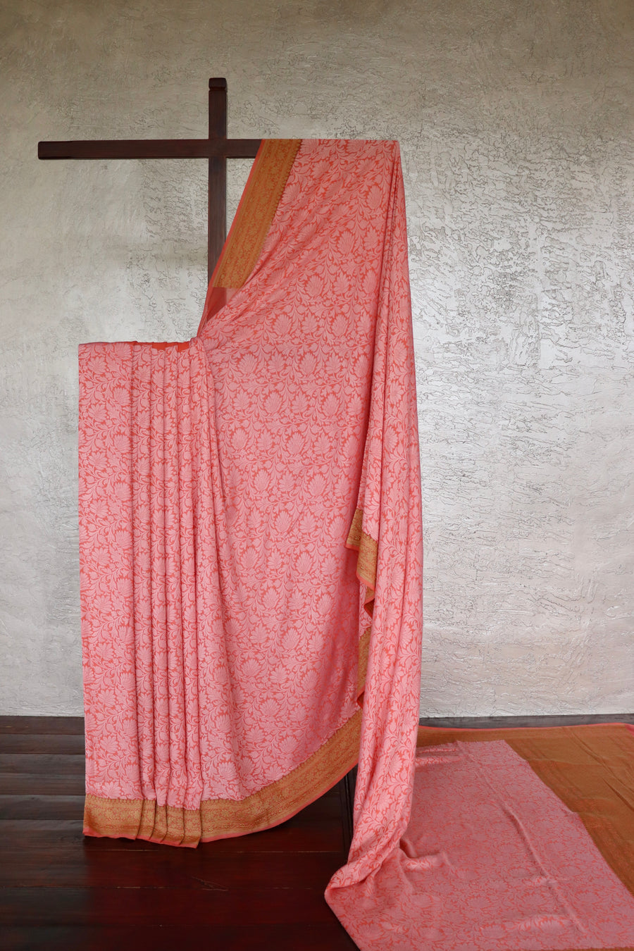 Pink Tanchoi Georgette Banarasi Handloom Saree