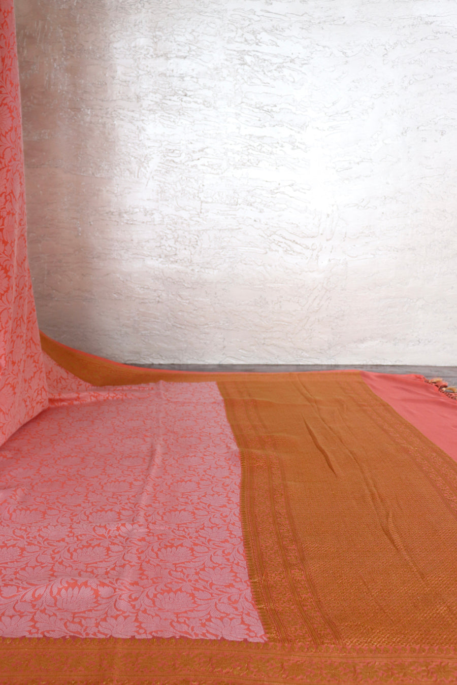 Pink Tanchoi Georgette Banarasi Handloom Saree