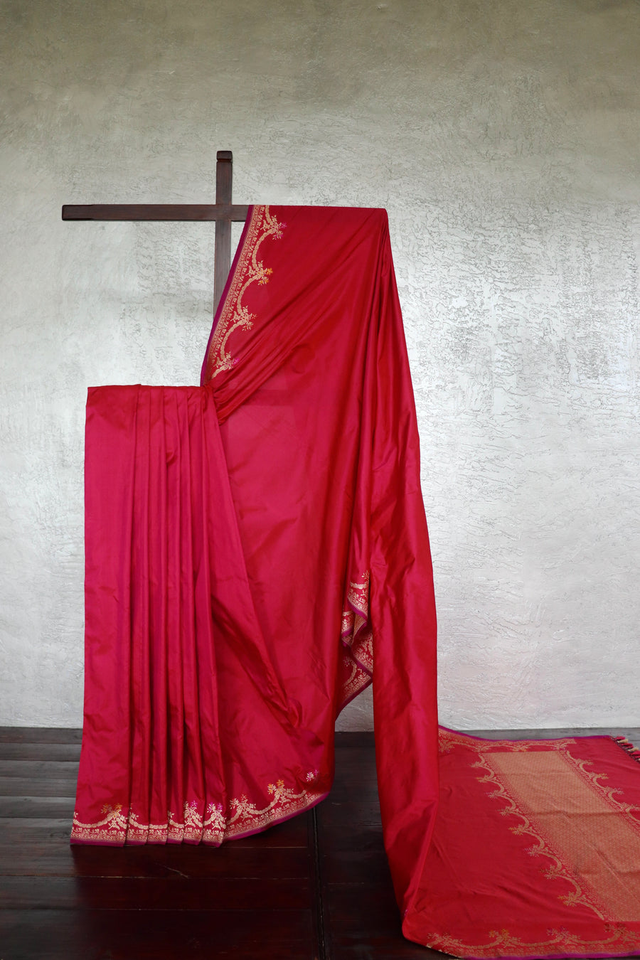 Pink Meenadar Kadhua Banarasi Handwoven Silk Sarees