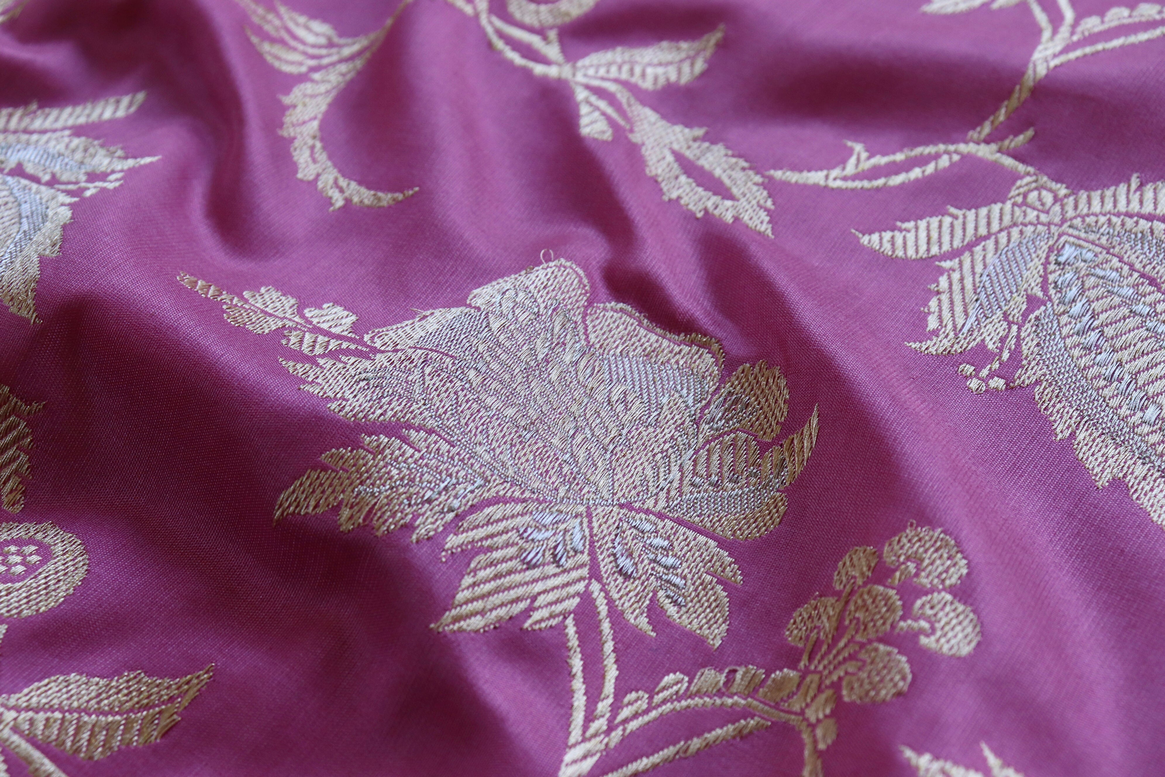 Soft Pink Chinar Jangla Pure Silk Handloom Banarasi Saree
