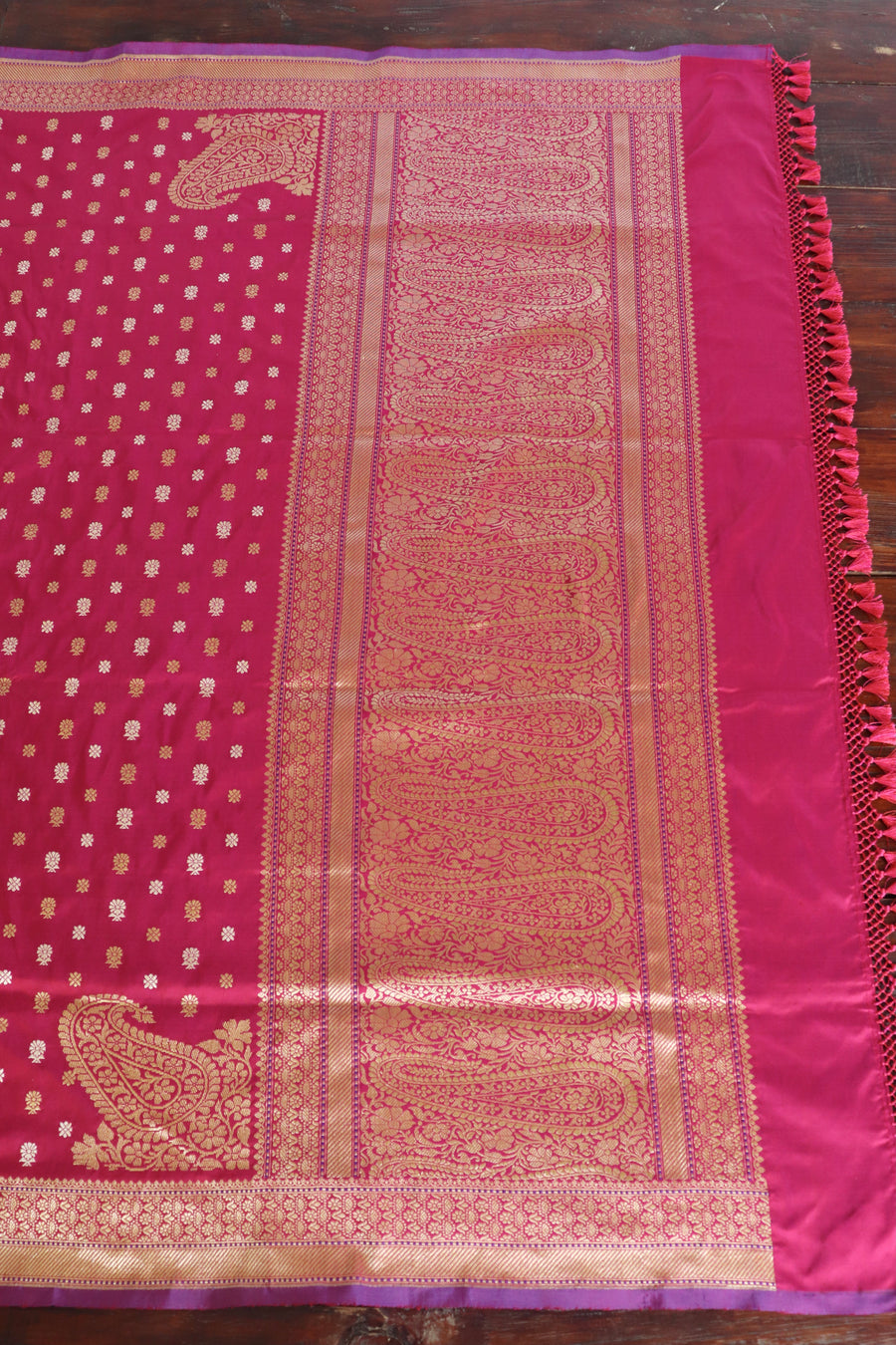 Magenta Pure Zari Handwoven Banarasi Silk Saree