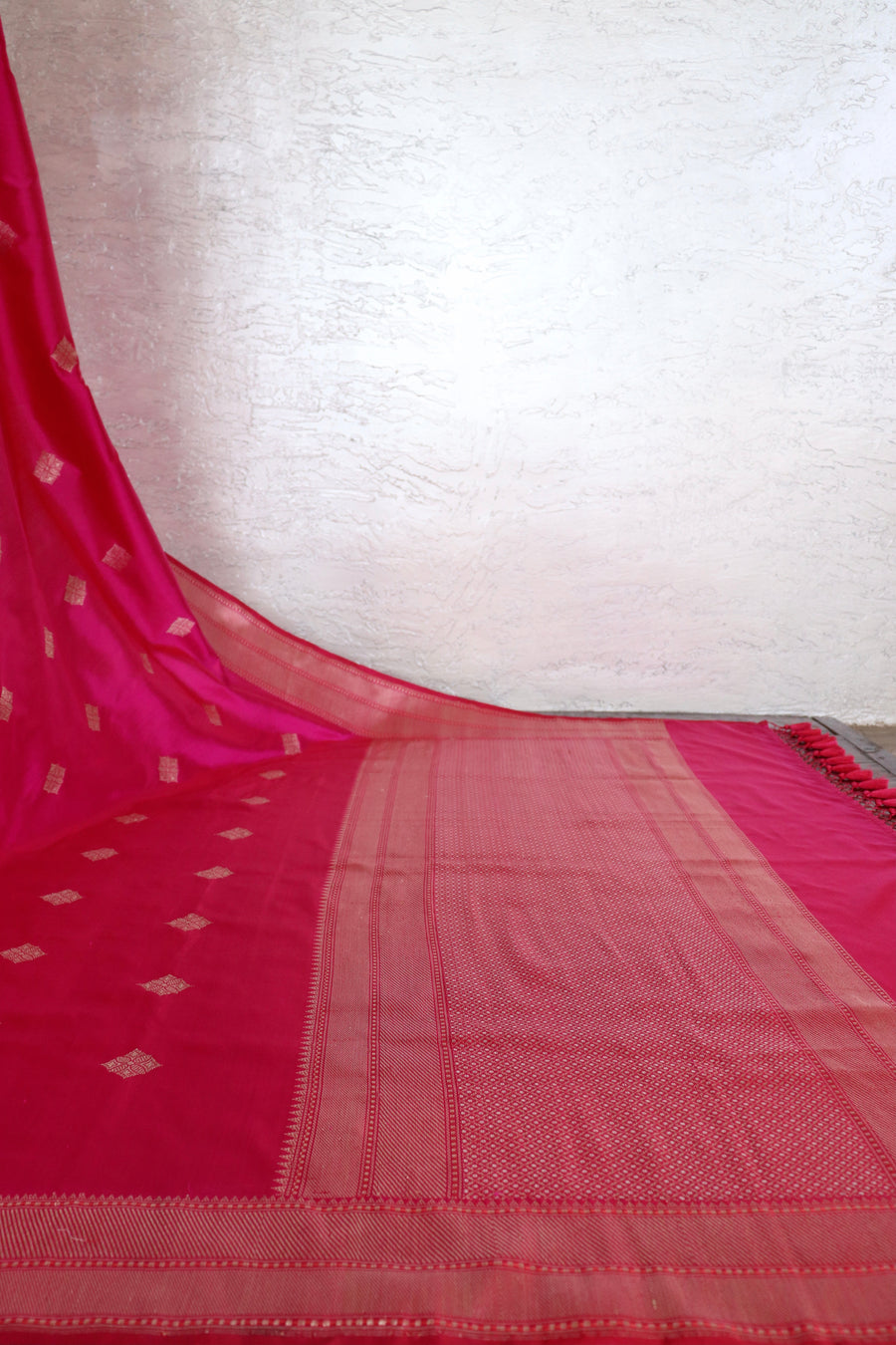 Rani Pink Kadhua Motif Pure Katan Silk Handloom Saree