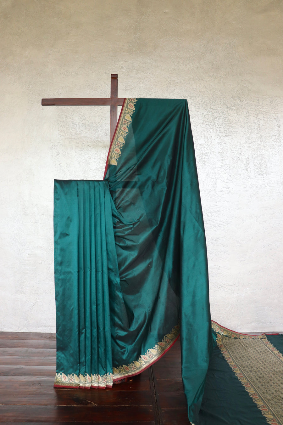 Deep Teal Banarsi Handwoven Silk Saree