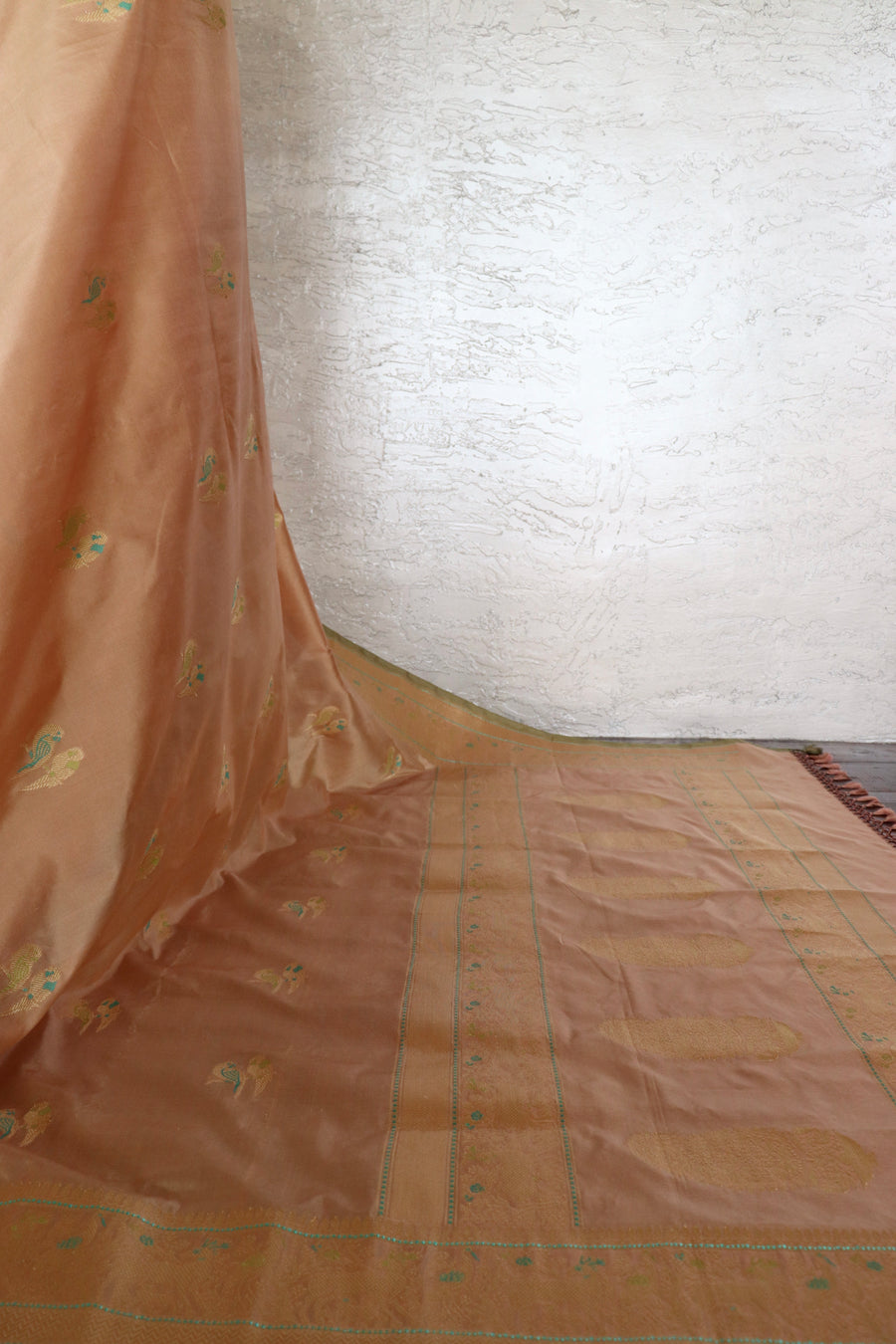 Blush Peach Bird Motif Kadhua Pure Silk Handloom Banarasi Saree
